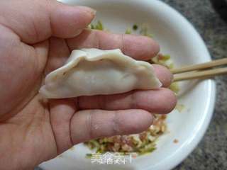 大葱猪肉馅饺子的做法步骤:11