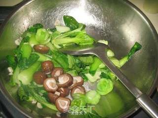 香菇油菜的做法步骤:8