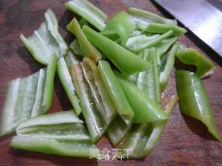 糖醋蒜香尖椒的做法步骤:3