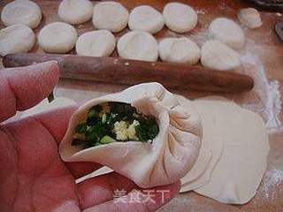 【韭菜鸡蛋馅饼】家常的才美味的做法步骤:9