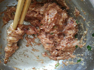 黄须菜肉馅饺子的做法步骤:8