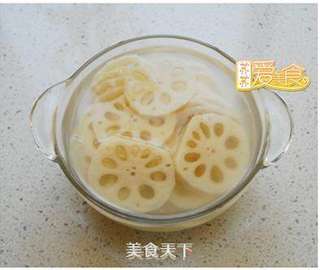 超级劲爆香辣过瘾【干锅连藕鸭】的做法步骤:2