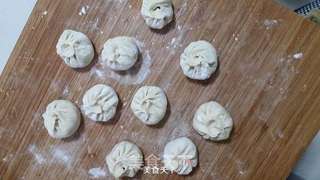 生煎包的做法步骤:9