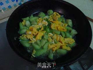 丝瓜炒蛋---简单方便的家常菜的做法步骤:7