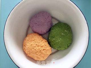彩色饺子的做法步骤:3