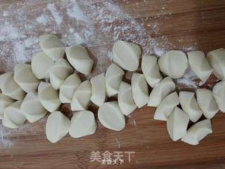 黄须菜肉馅饺子的做法步骤:23