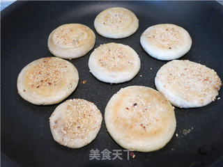 筋道弹牙--土豆糯米饼的做法步骤:22