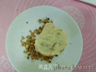 海苔肉松面包卷的做法步骤:12