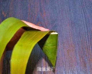 浓香味的腊肠粽的做法步骤:7