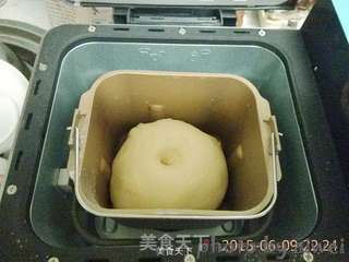 海苔肉松面包卷的做法步骤:4