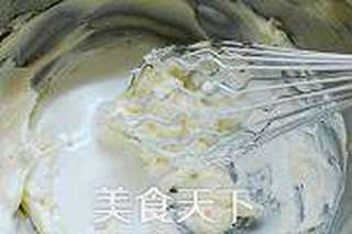 杏仁牛油小花曲奇的做法步骤:3