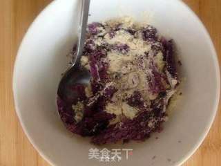糯软香甜紫薯豆沙糕的做法步骤:3