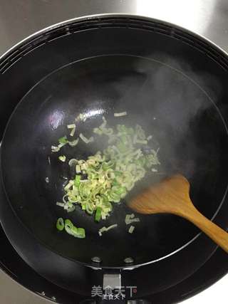 木耳炒菜花的做法步骤:3