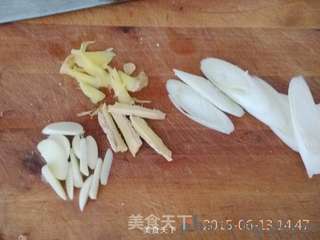 馋嘴蛙的做法步骤:7