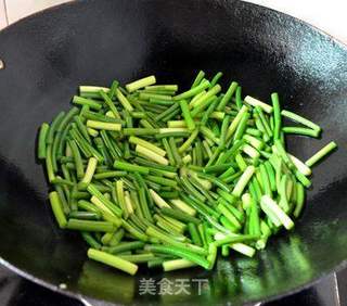 蒜苔炒鸡蛋的做法步骤:6