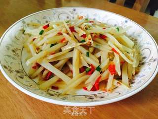 土豆一夏---香辣土豆丝的做法步骤:7