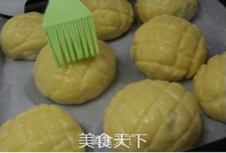 菠萝包的做法步骤:9