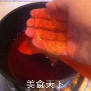 树莓慕斯蛋糕( 泡澡娃娃版)的做法步骤:4