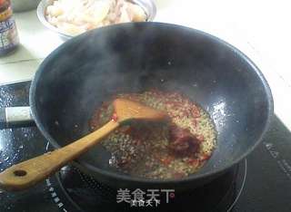 酱爆鱿鱼的做法步骤:3