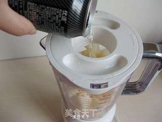 香瓜橙子梨汁的做法步骤:4
