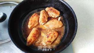 奥尔良煎鸡翅---平底锅鸡翅一样美味的做法步骤:8