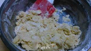 【花生果酱小酥饼】好吃到没朋友的做法步骤:4