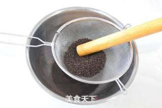 双色冰淇淋蛋糕的做法步骤:3