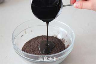 双色冰淇淋蛋糕的做法步骤:5