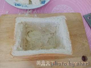 蜂蜜厚多士的做法步骤:2