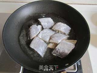 茄汁带鱼的做法步骤:3