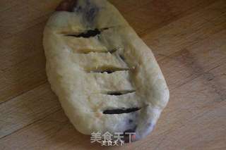 豆沙面包的做法步骤:7