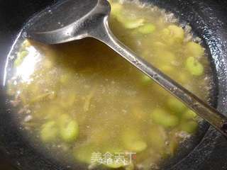 榨菜丝猪肉末蚕豆羹的做法步骤：10