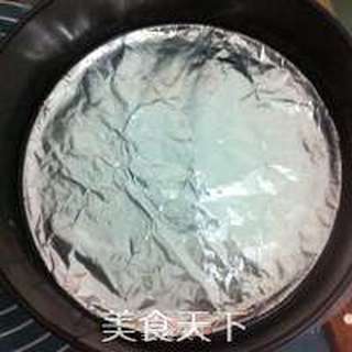 树莓慕斯蛋糕( 泡澡娃娃版)的做法步骤:2