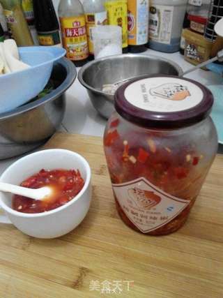 剁椒鸡翅蒸豆皮的做法步骤:5
