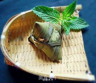 咸鲜肉粽子的做法步骤:8