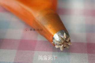 花朵蔓越莓曲奇饼干的做法步骤:11