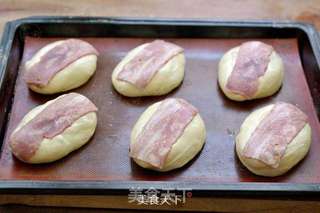 【番茄配方】培根沙拉面包——营养又美味的调理面包的做法步骤:9