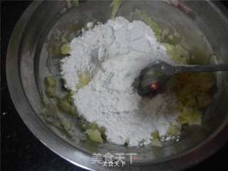 糯米土豆饼的做法步骤:3
