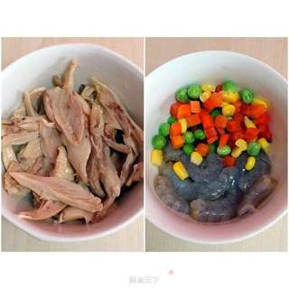 芝心鸡肉虾仁披萨的做法步骤:10