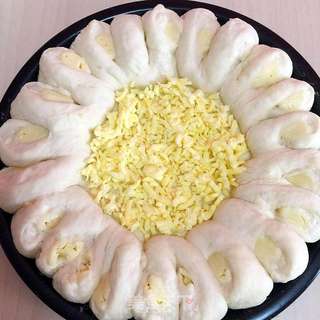 芝心鸡肉虾仁披萨的做法步骤:12