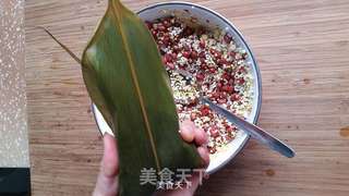 赤豆红枣粽的做法步骤:11