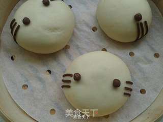 hello kitty萌馒头的做法步骤:11