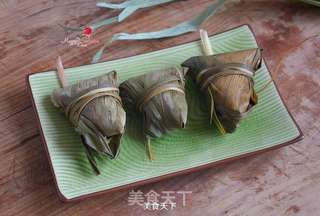 红枣莲子青豆粽的做法步骤:12