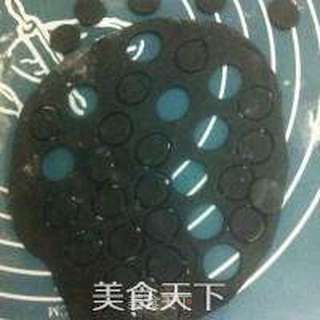 熊猫豆沙包的做法步骤:10