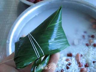 三红补血粽的做法步骤:11