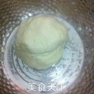 熊猫豆沙包的做法步骤:4