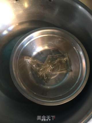 蓝水晶海洋慕斯的做法步骤:12