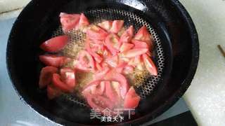 番茄蛋花疙瘩汤的做法步骤:2