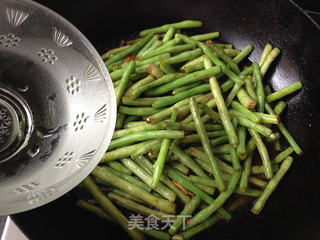 红烧豇豆的做法步骤:7