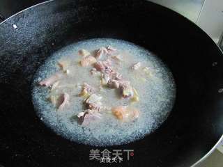 三杯鸡的做法步骤:2